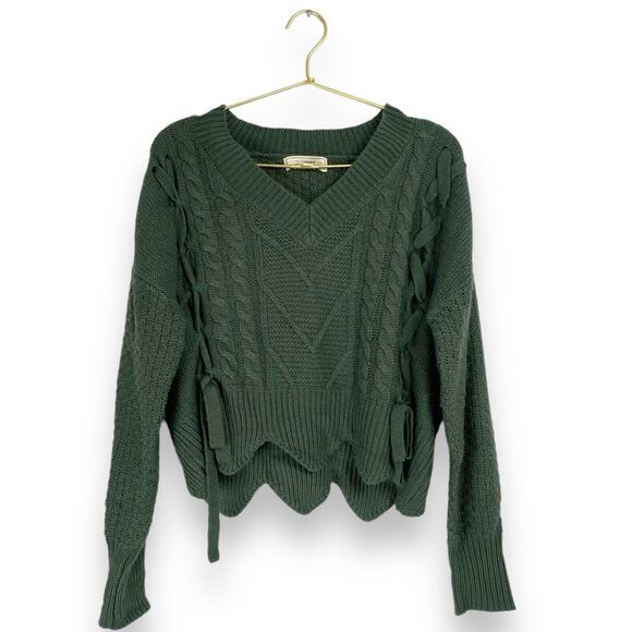 No Comment Women's Green V Neck Long Sleeve Pullover Knit Sweater Cropped M 498 - Picture 1 of 7